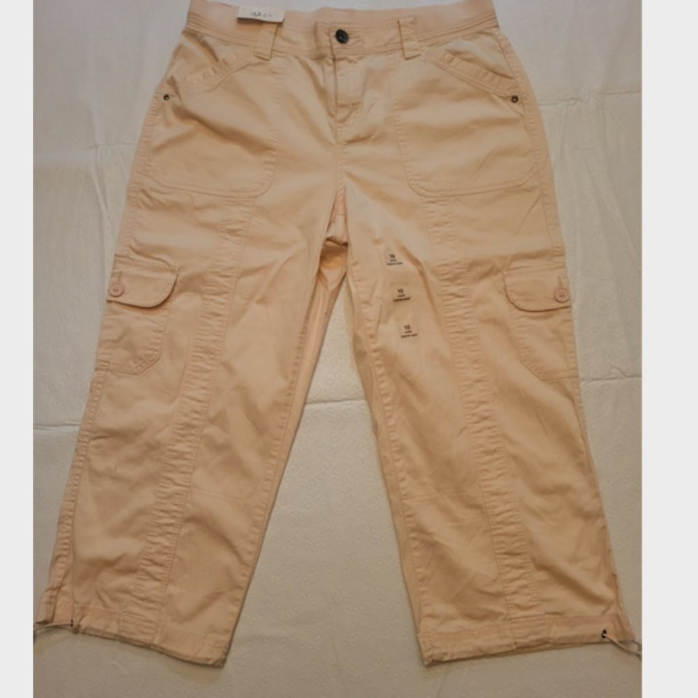 Style &. Co.  Cargo Capri Pants Comfort Waist size 10